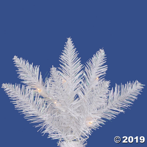 Vickerman 7.5' Sparkle White Spruce Christmas Tree with Clear Lights (1 Piece(s))