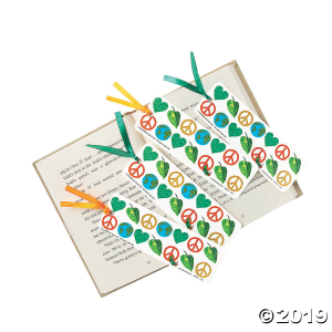 Eric Carle Laminated Love Your Planet Bookmarks (48 Piece(s))