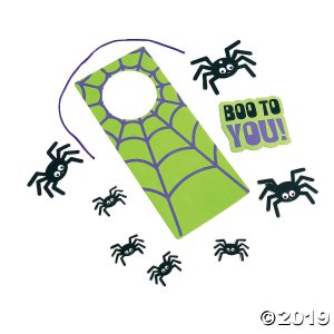 Spider Doorknob Hanger Craft Kit (Makes 12)