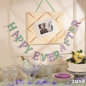 Happy Ever After Garland (1 Piece(s))