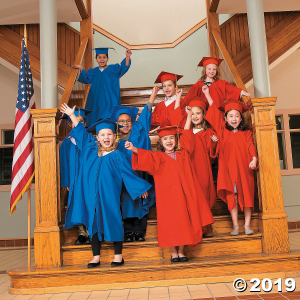 Kids' Red Matte Elementary School Graduation Robe (1 Piece(s))