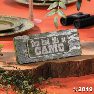 You Had Me at Camo Sign Wall Decoration (1 Piece(s))