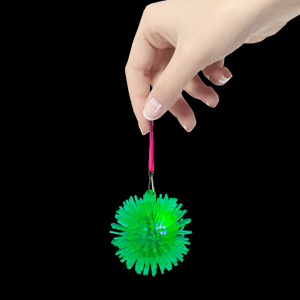 LED Light-Up Pom Pom Necklace - Green