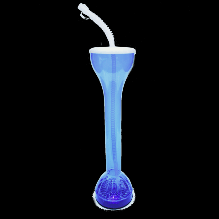 17oz Flashing Light-Up Yard Glass - Blue (14" tall)