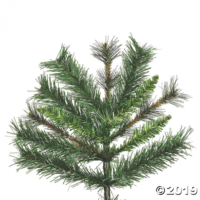 Vickerman 6.5' Westbrook Pine Half Christmas Tree - Unlit (1 Piece(s))