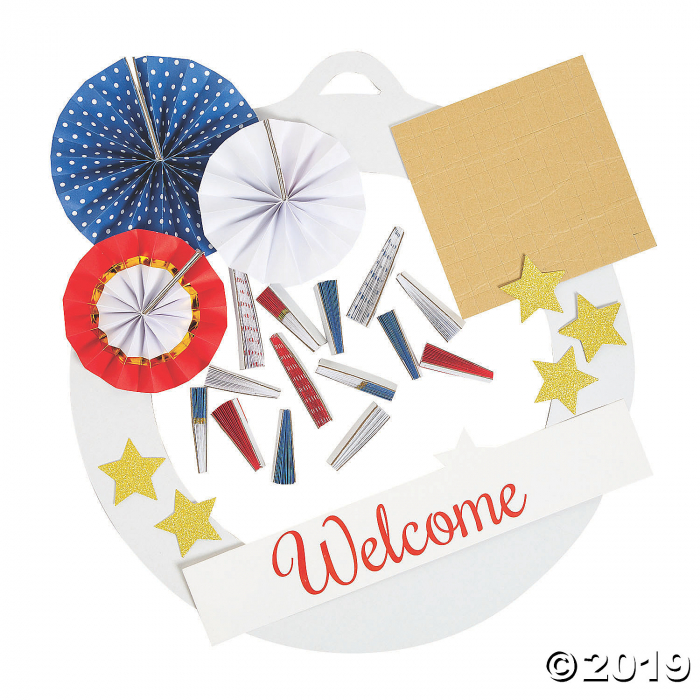 Patriotic Paper Fan Wreath Craft Kit (Makes 1)