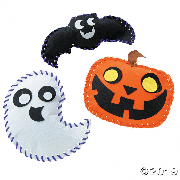 Plush Halloween Lacing Craft Kit (Makes 12)