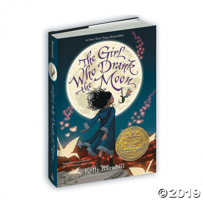 The Girl Who Drank the Moon Book (1 Piece(s))