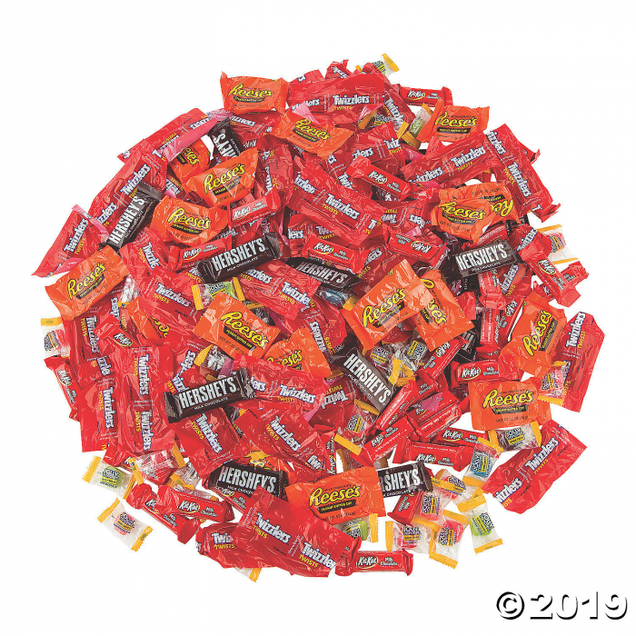 Hershey's® 230-Pc. Halloween Chocolate & Sweets Snack-Size Candy Assortment (230 Piece(s))