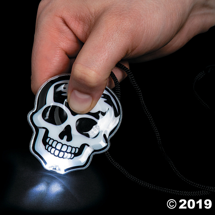 Light-Up Skull Necklaces (Per Dozen)