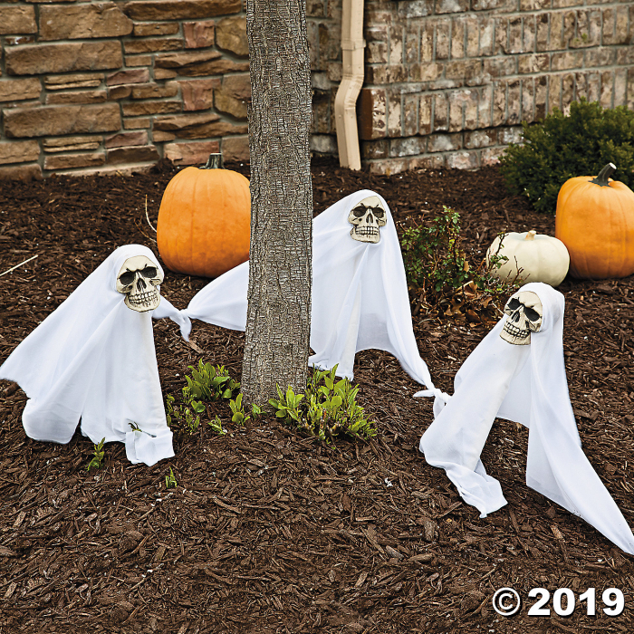 Light-Up Ghost Yard Stakes Halloween Decorations (1 Set(s)) Light-Up Ghost Yard Stakes Halloween Decorations (1 Set(s))