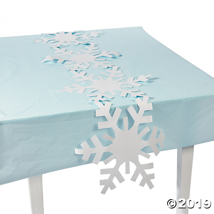 Snowflake Table Runner (1 Piece(s))