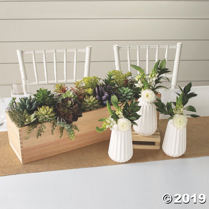 White Ceramic Vases (1 Set(s))