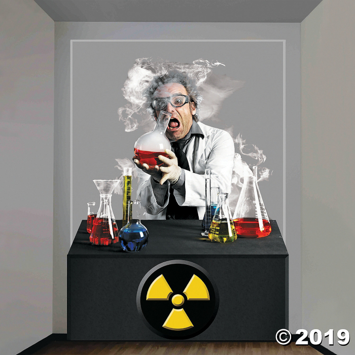 Mad Scientist Wall Decoration (1 Piece(s)) Mad Scientist Wall Decoration (1 Piece(s))