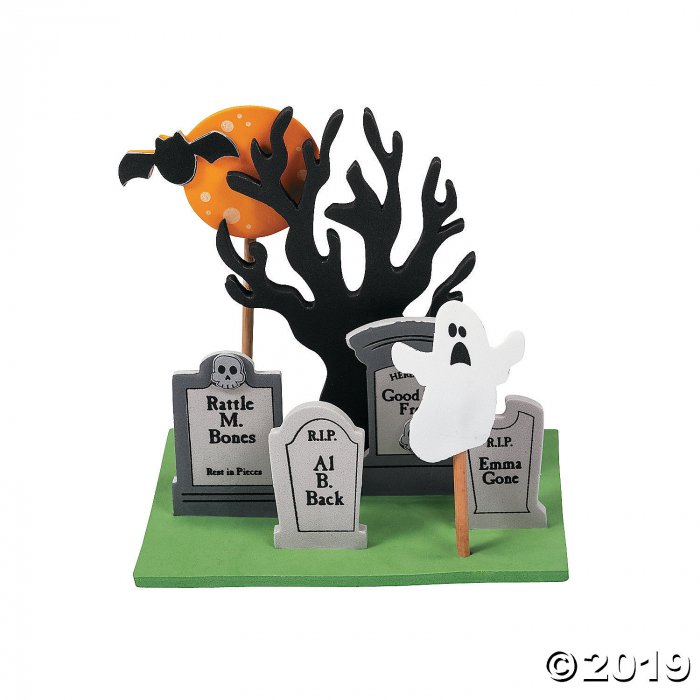 3D Halloween Graveyard Scene Craft Kit (Makes 12)