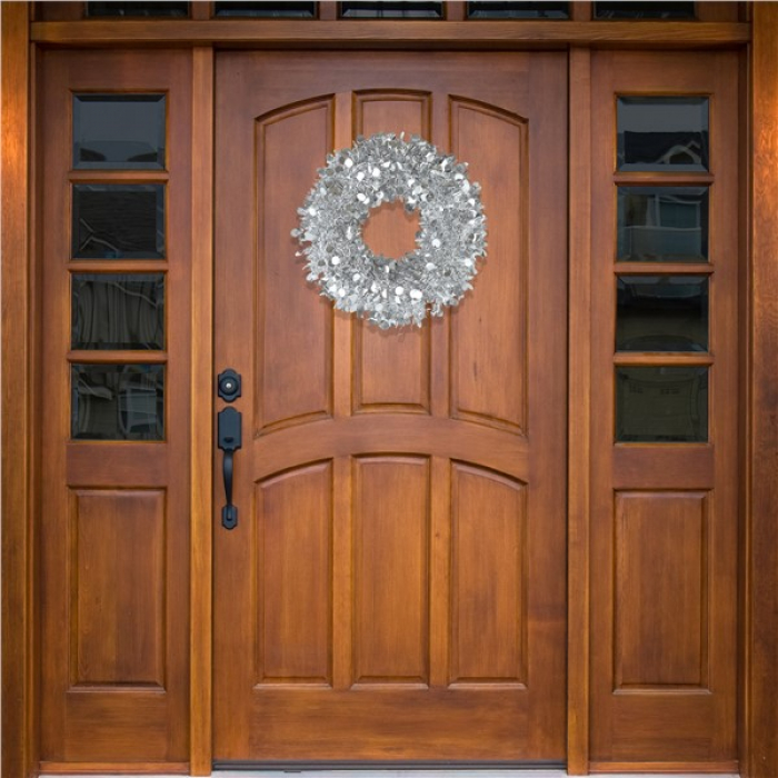 Silver Tinsel 17" Wreath
