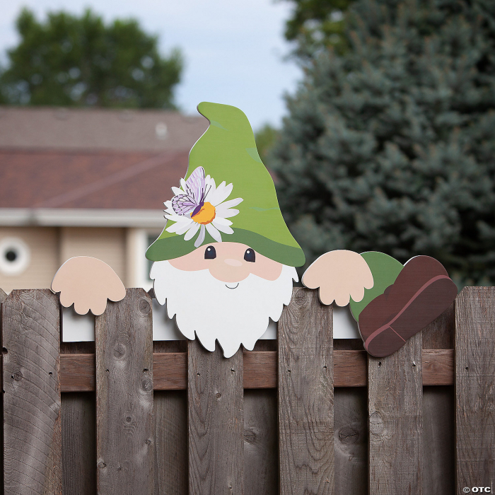 Gnome Fence Peeker Decoration