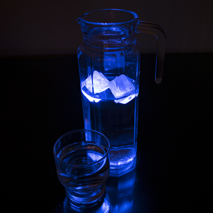 LED Light Up Ice Cubes - Blue