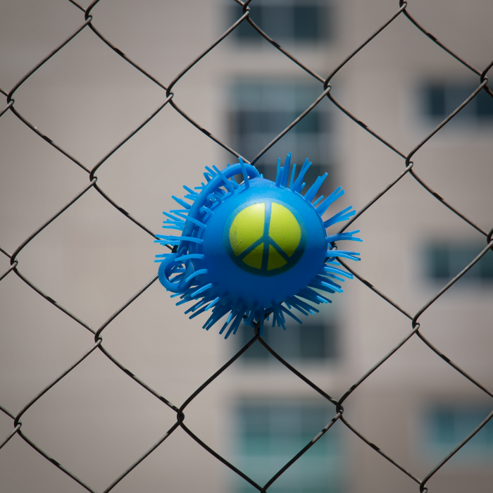 LED Peace Sign Puffer YoYo Ball- Blue