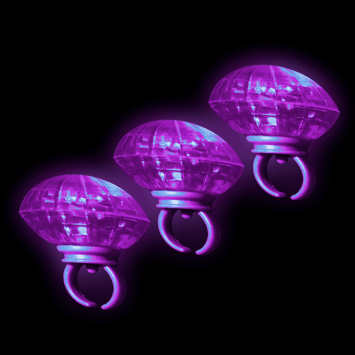 Light-Up Flashing Supersized Ring- Purple