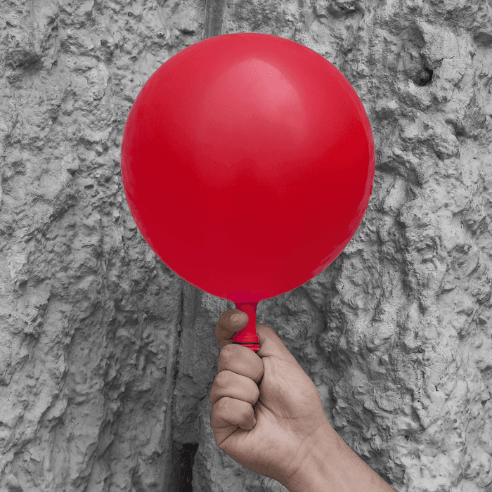 LED Light Up 14 Inch Blinky Balloons - Red